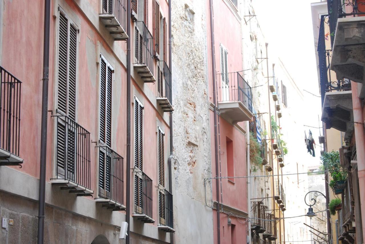 Suite Cagliari -99- Exteriér fotografie
